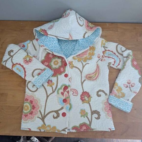 Handmade Floral Vintage Quilt Coat Jacket Upcycled One of a Kind - Picture 6 of 9